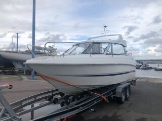 MV-Marin 6600 FC V6 Mercury Optimax 135
