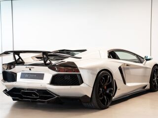 Lamborghini Aventador 50th Anniversary 6.5 V12 515kW