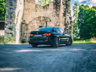 BMW 318 2.0 105кВ