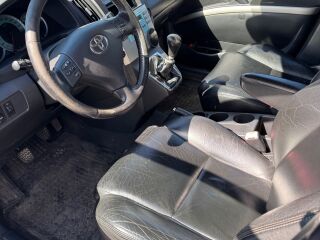 Toyota Corolla Verso 2.2 130кВ