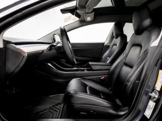 Tesla Model 3 Standard Range+ FSD 239kW