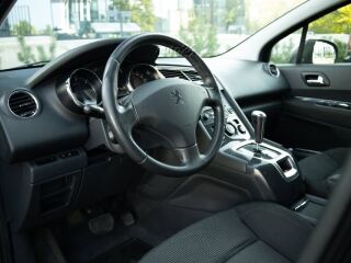Peugeot 5008 1.6 80кВ
