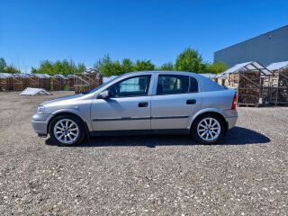 Opel Astra Elegance 1.8 16V 85kW