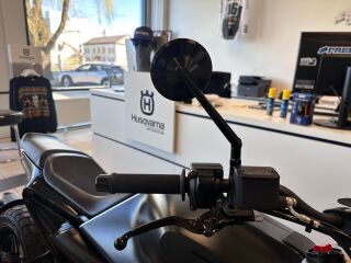 Husqvarna Svartpilen 701 1 silinder 4 takti 55kW