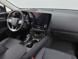 Lexus NX 450h+ Executive + Tehnoloogia pakett AWD 2.5 136kW