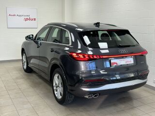 Audi Q5 SUV TDI quattro 2.0 150kW
