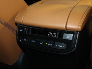 Toyota Highlander Premium AWD 2.5 140кВ