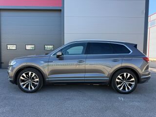 Volkswagen Touareg E-Hybrid Elegance 3.0 V6 280kW