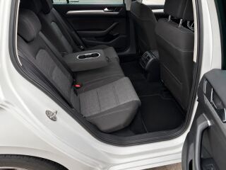 Volkswagen Passat Facelift 2.0 tdi 110kW