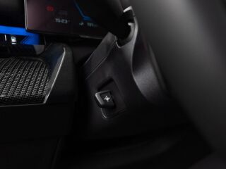 BMW M5 Touring xDrive G99 Plug-in Hybrid 4.4 535кВ