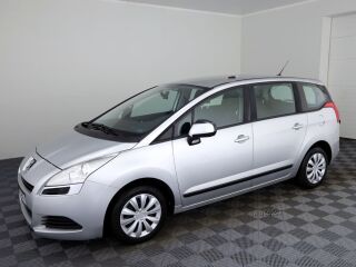 Peugeot 5008 Elegance 1.6 88kW