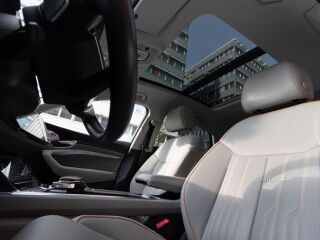 Audi e-tron 55 Sportback 300kw 158kW