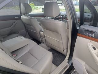 Toyota Avensis 2.4 120kW