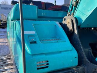 Kobelco SK210LC-10 + Novatron 3D HINO 124kW