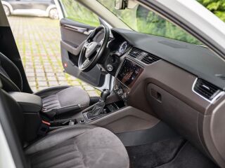 Skoda Octavia Laurin&Klement 1.8 CJS 132kW