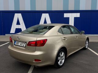 Lexus IS 220 2.2 130кВ