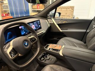 BMW iX M60 455кВ