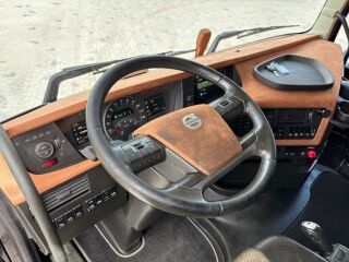 Volvo FH 540 6x2 405кВ