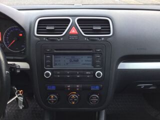 Volkswagen Eos Cabrio Comfortline 2.0 R4 FSi 110кВ