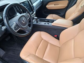 Volvo XC60 AWD 2.0 140kW