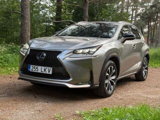 Lexus NX 300h F-Sport / Hybrid 2.5 114kW