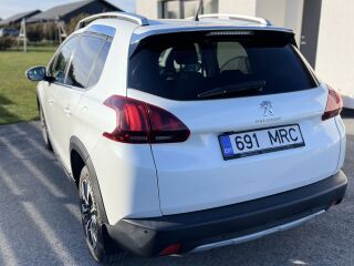 Peugeot 2008 Allure 1.2 Turbo PureTech 81kW
