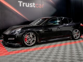 Porsche Panamera GTS Sport chrono 4.8 316kW