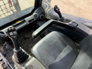 JCB 300T T4
