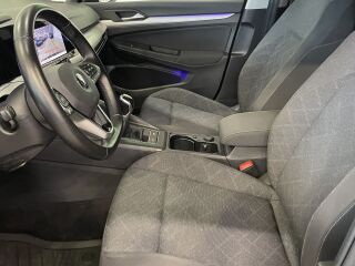 Volkswagen Golf 1.5 96kW