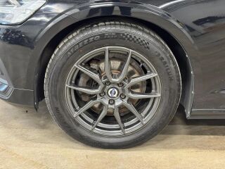 Volvo V60 AWD Momentum 2.0 D4204T4 110kW