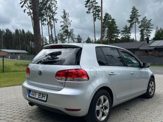 Volkswagen Golf 1.4 TSI 90кВ