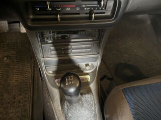 Mazda 323 1.3 54kW