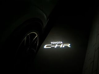 Toyota C-HR Luxury Plus NAVI Crossover FL Hybrid FWD 1.8 Dynamic Force Elekter 37 kW + 72kW