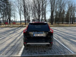 Volvo XC60 AWD SUMMUM MY2017 2.4 2.4 MY2017   PRO  140kW 140kW