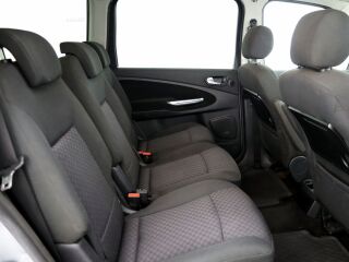 Ford Galaxy Ghia ATM 2.0 TDCi 96kW