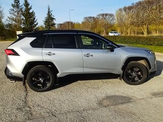 Toyota RAV4 Style Tehnology Style paket T2 2.5 131kW