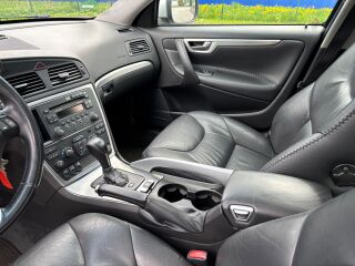 Volvo XC70 Summum AWD 2.4 D5 136kW