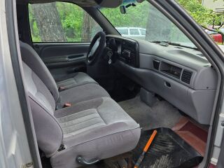 Dodge RAM 1500 3.8 108kW