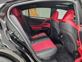 Lexus ES 300h F-Sport S Mark Levinson 2.5 131kW
