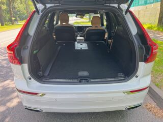 Volvo XC60 B5 AWD KERS Inscription 2.0 R4 16V Turbo MHEV 184kW