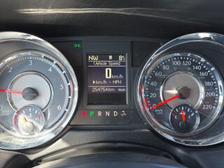 Lancia Voyager 2.8 120kW