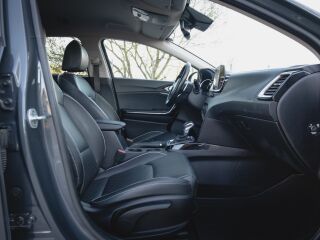Kia Ceed 1.4 r4 103kW