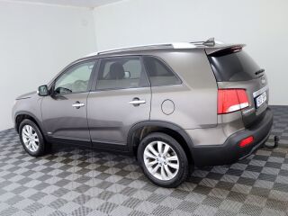 Kia Sorento Luxury 4x4 ATM 2.2 CRDi 145кВ