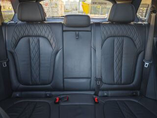 BMW X5 xDrive M-Sport Individual 3.0 195kW