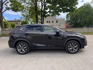 Lexus NX 300h F-SPORT 2.5 114kW