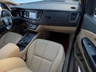 Kia Carnival Luxury 2.2 143kW