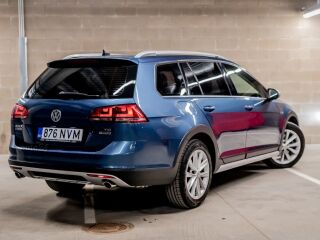Volkswagen Golf Alltrack 1.8 R4 132кВ