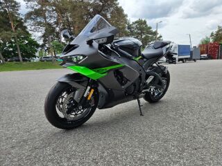 Kawasaki Ninja ZX - 10R 152kW