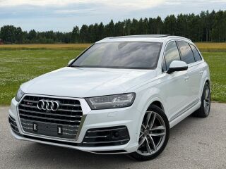Audi SQ7 4.0 V8 320кВ