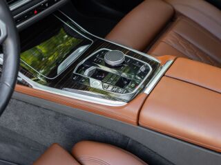 BMW X7 M-sportpakett Shadowline 3.0 259кВ